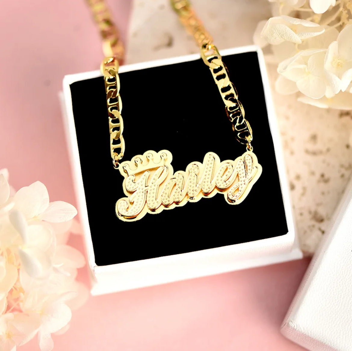 Custom 3D Name Necklace with Crown