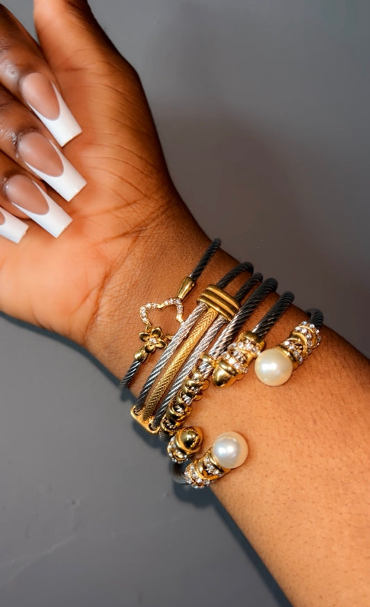 “Main Character” Bangle Set