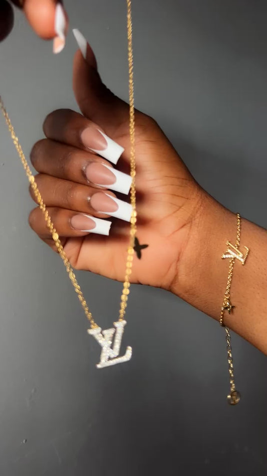 Louis Necklace and Hand Chain Set